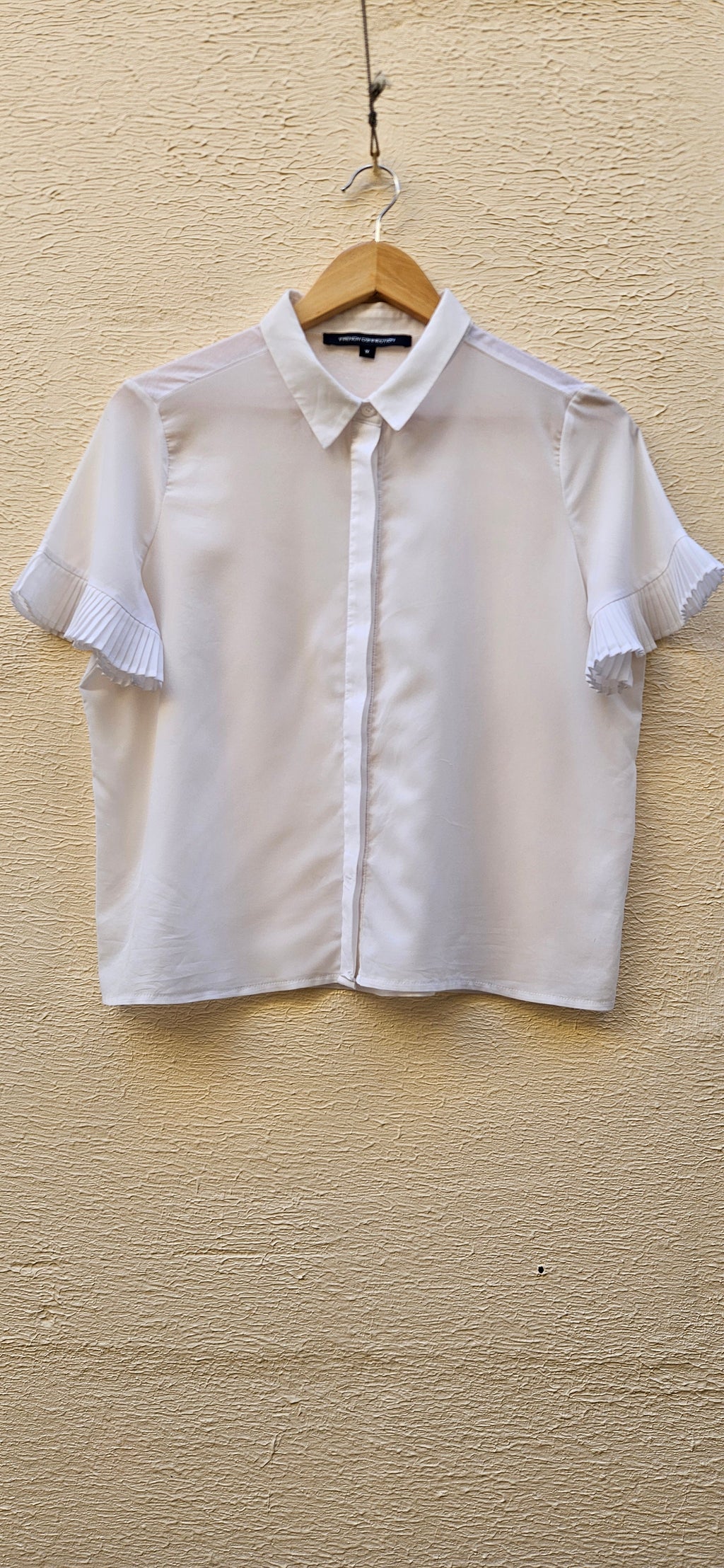 White Pleated Sleeve Blouse