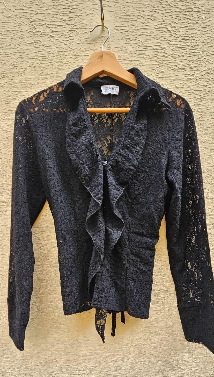 Black Lace Ruffle Blouse - M