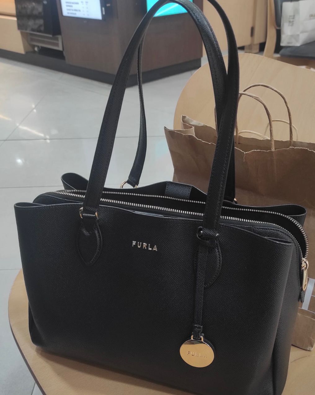 Furla Black Leather Tote Bag — Poppy's Closet
