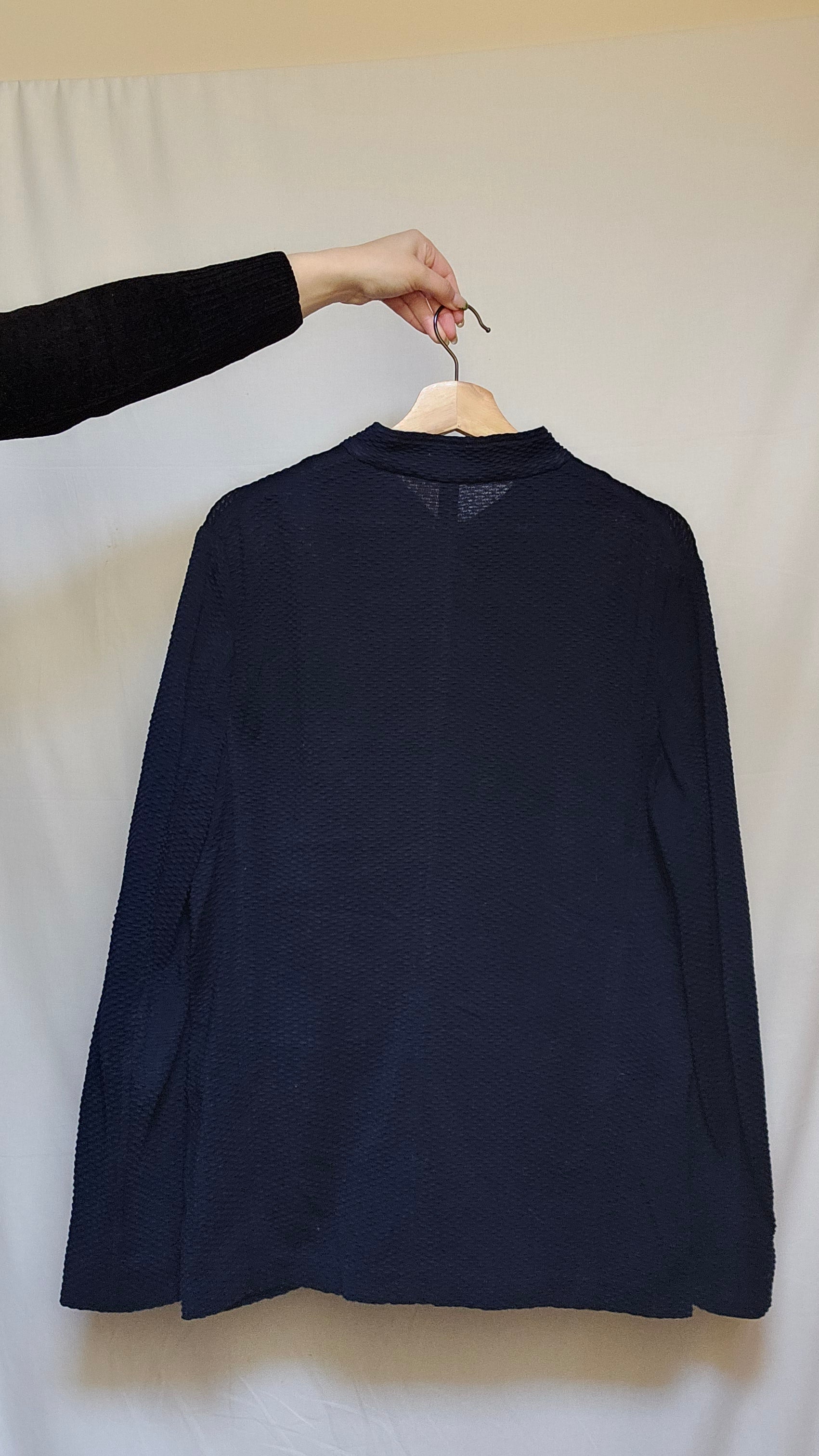 Armani Collezioni Navy Blue Cardigan – Inversion.thrift