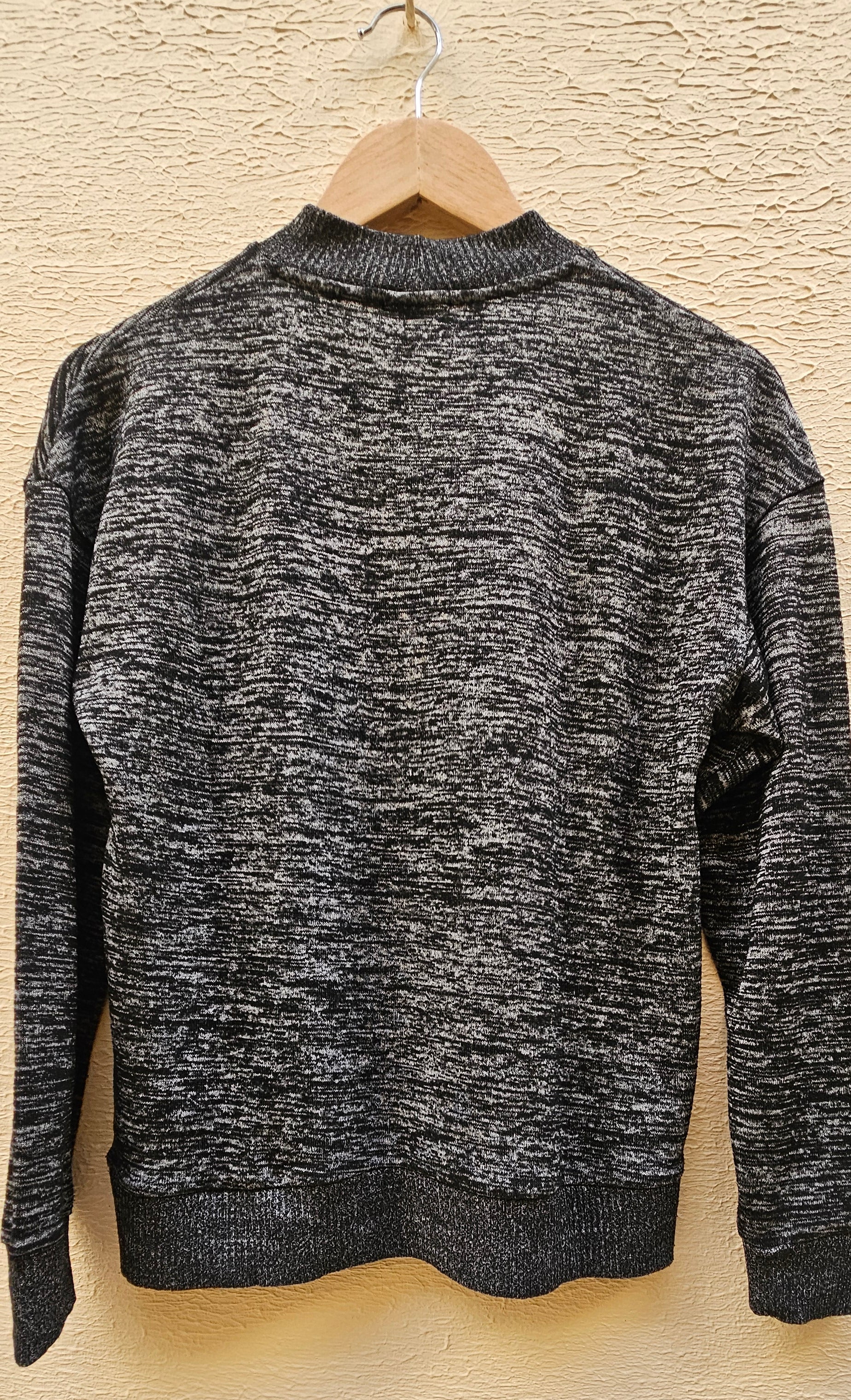 B/W Marled Crew Neck Sweater