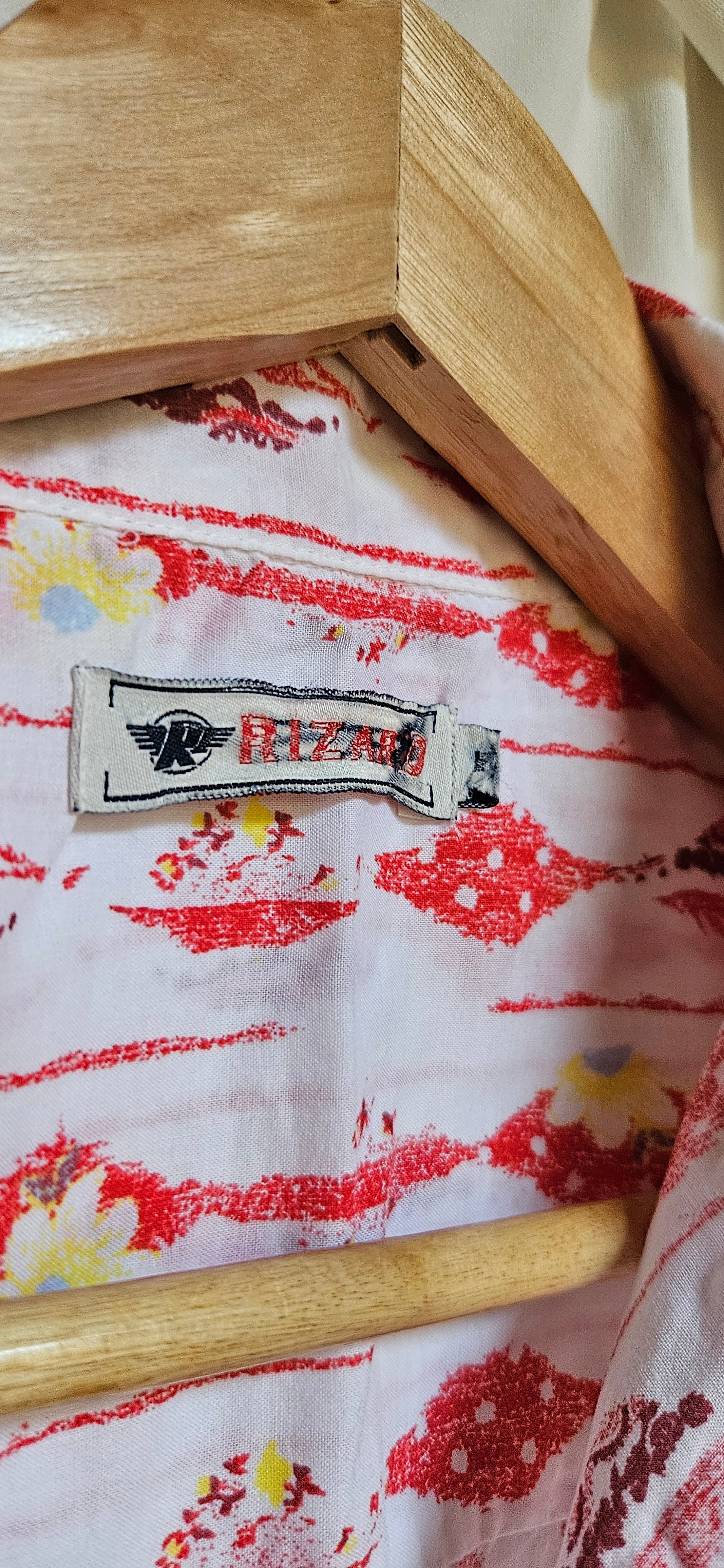 Rizar Ikat Print Sleeveless Shirt
