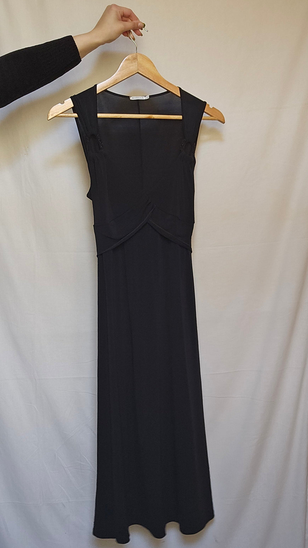 Marella Black Sleeveless Midi Dress