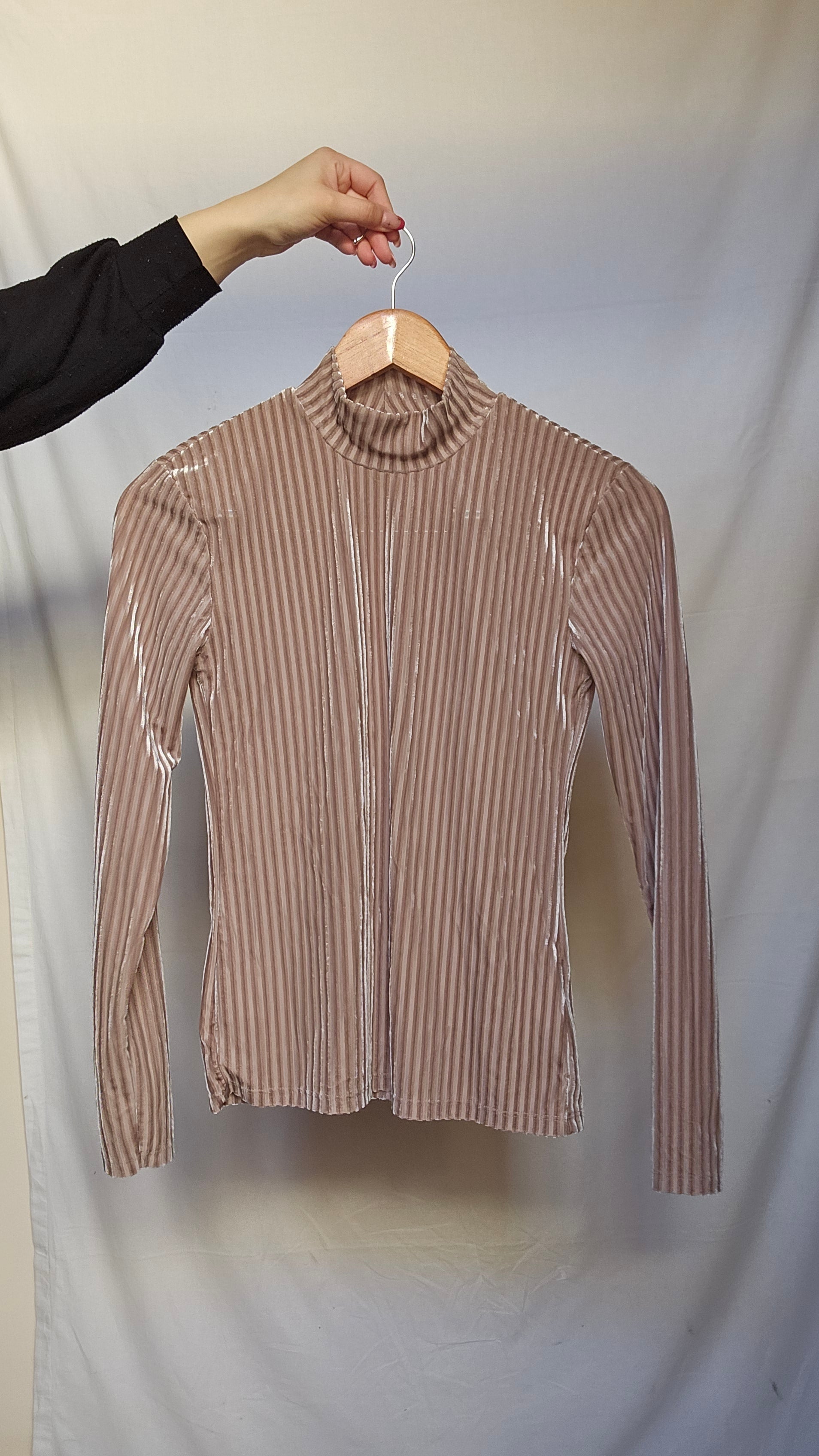 Ribbed Turtleneck Top