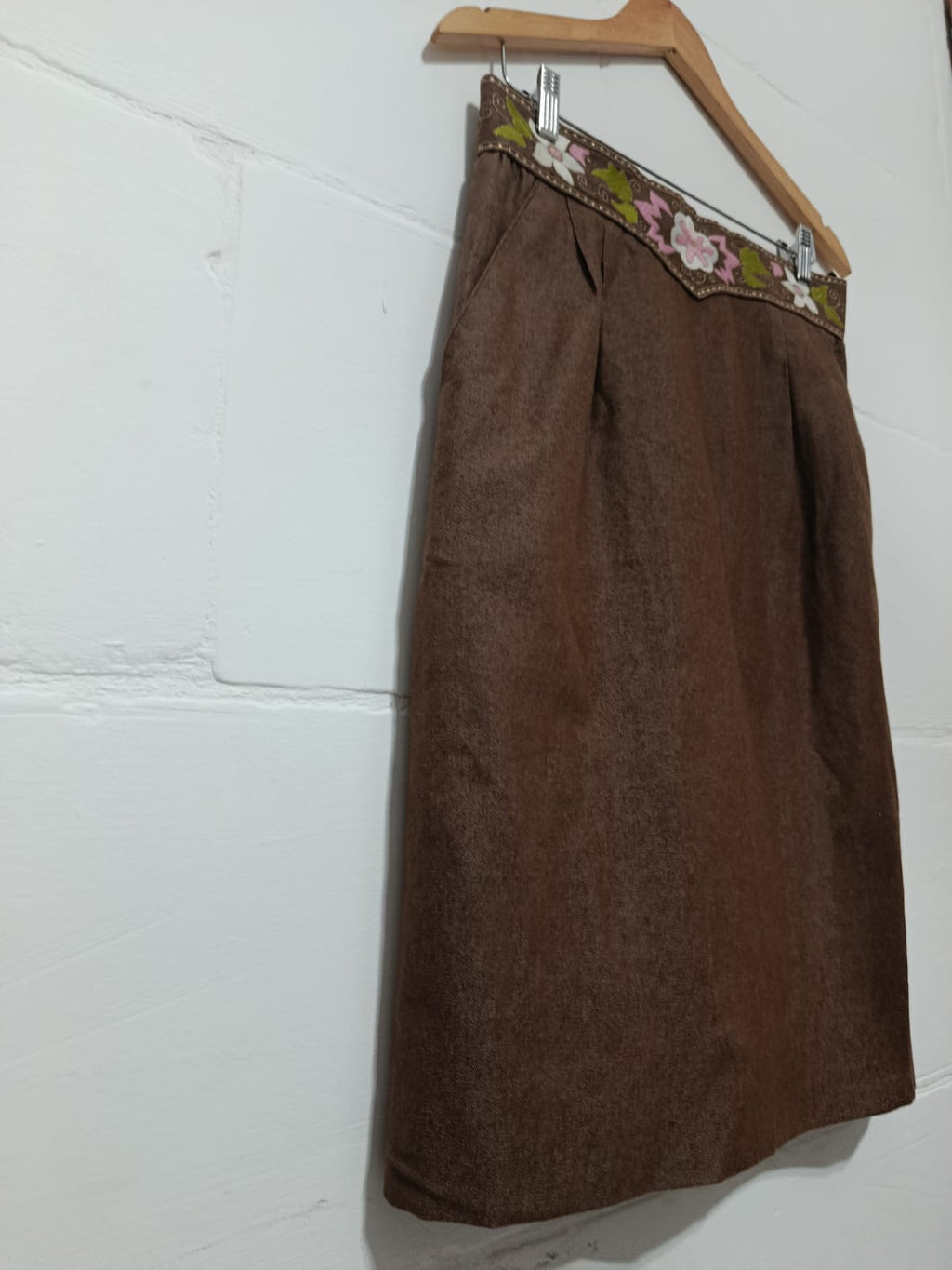 Vintage Folklore Embroidered Waist Brown Midi Skirt