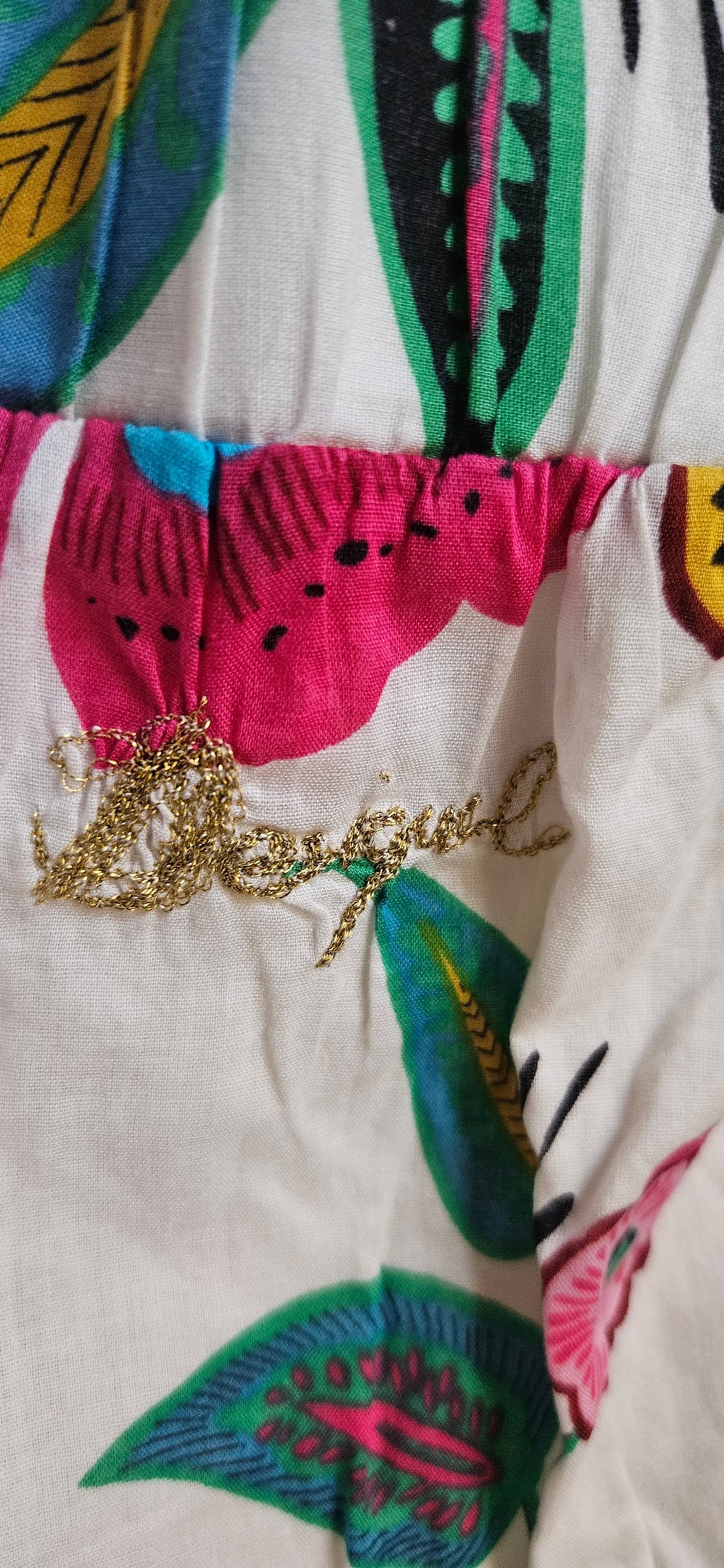 Desigual dress brand tag detail